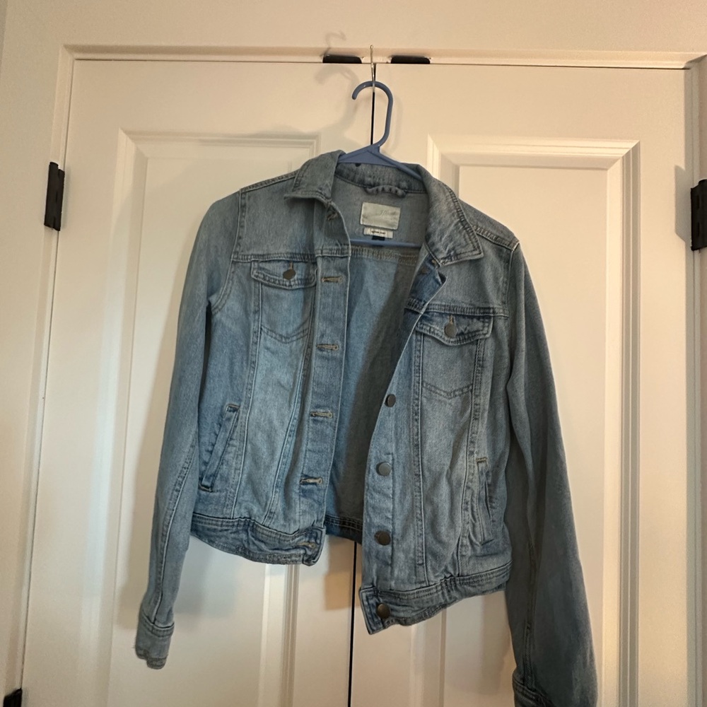 Universal Threads Jean Jacket